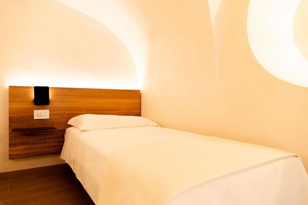 Sun Serenity Suite トロペーア エクステリア 写真