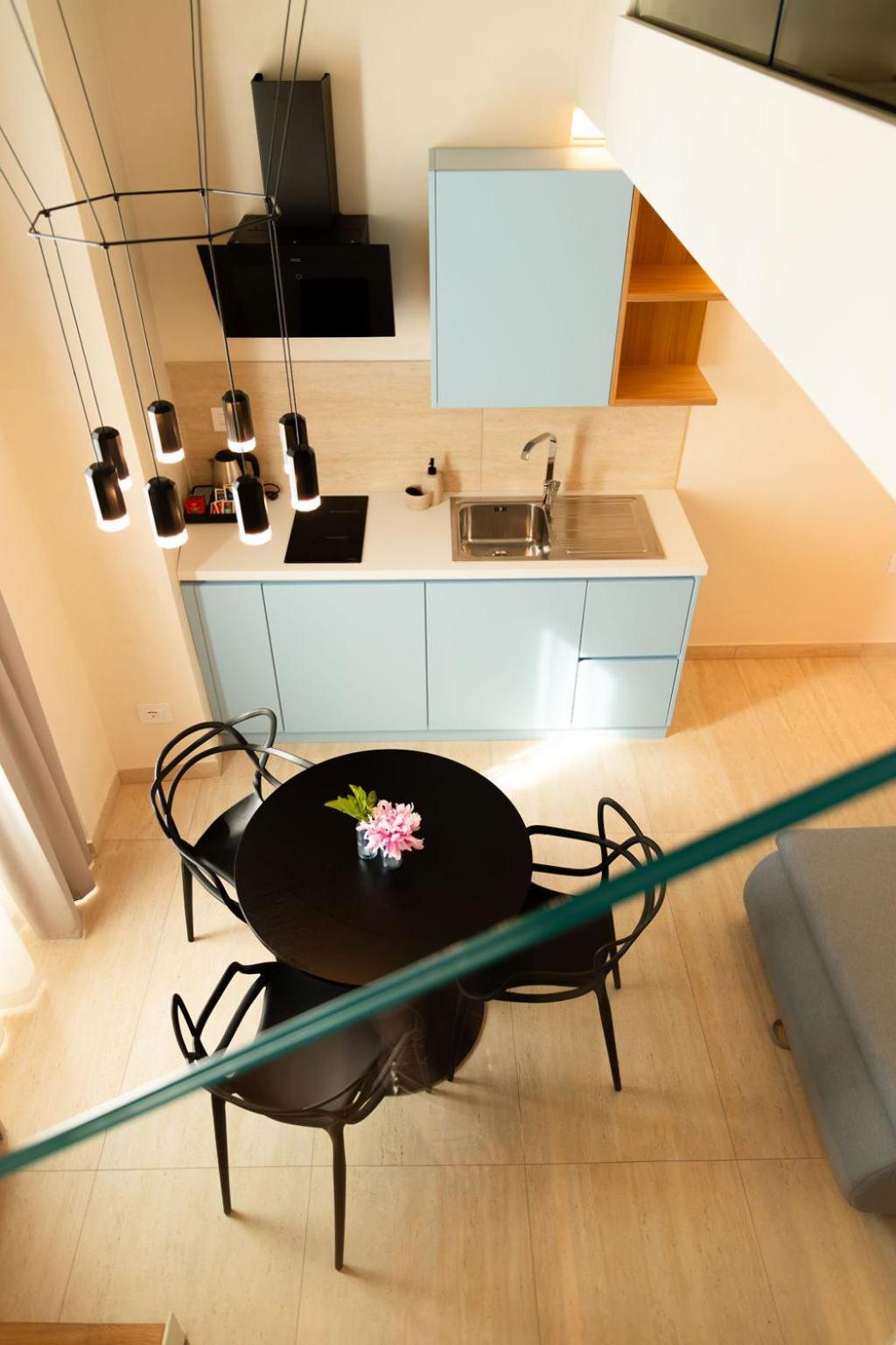 Sun Serenity Suite トロペーア エクステリア 写真